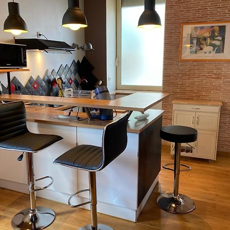 Appartement Duplex De La Republique à Millau Extérieur photo